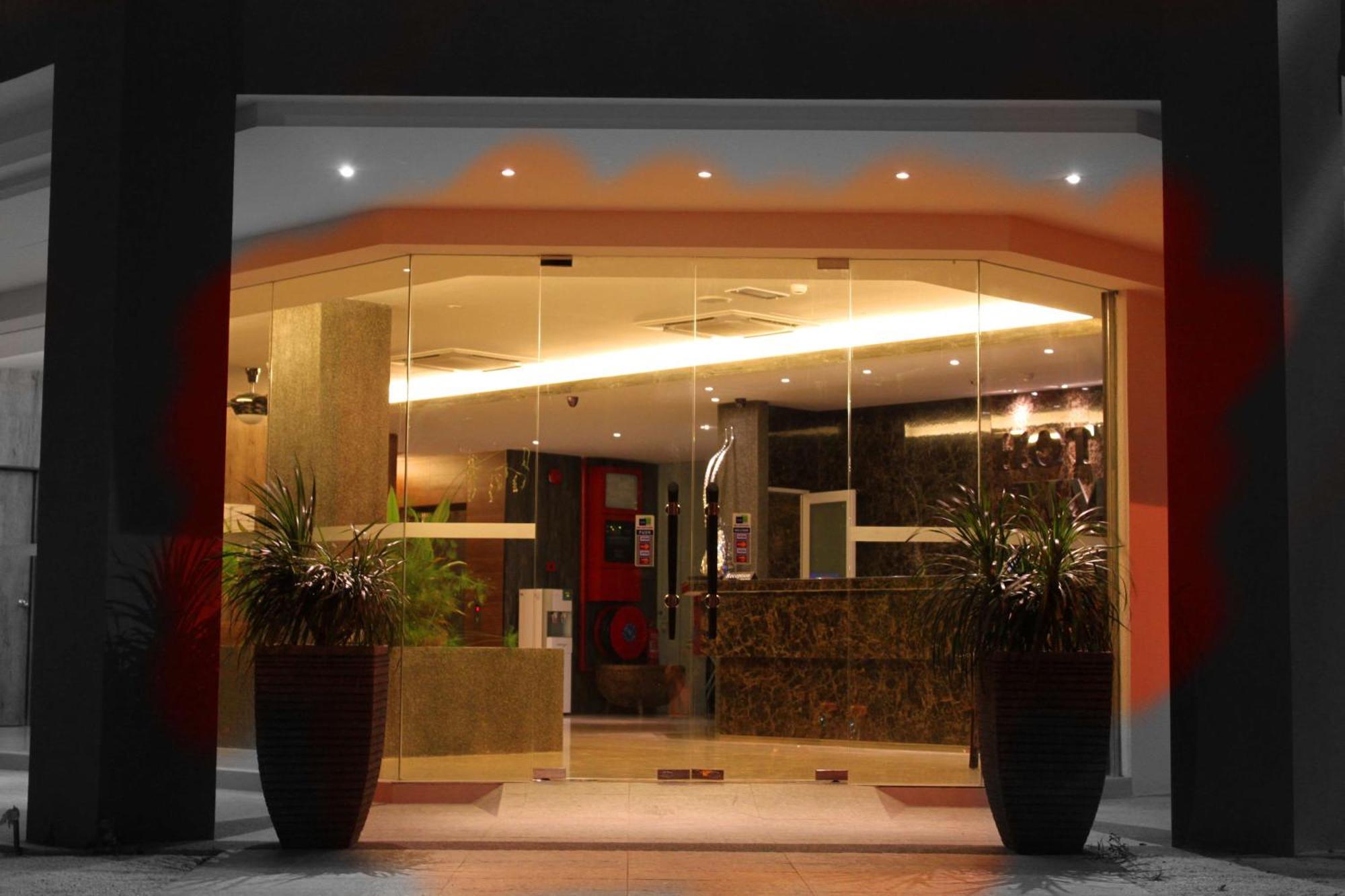 Hotel Time Boutique Nilai Zewnętrze zdjęcie