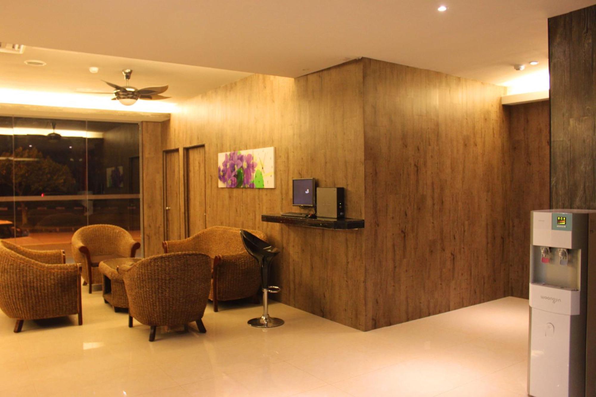 Hotel Time Boutique Nilai Zewnętrze zdjęcie