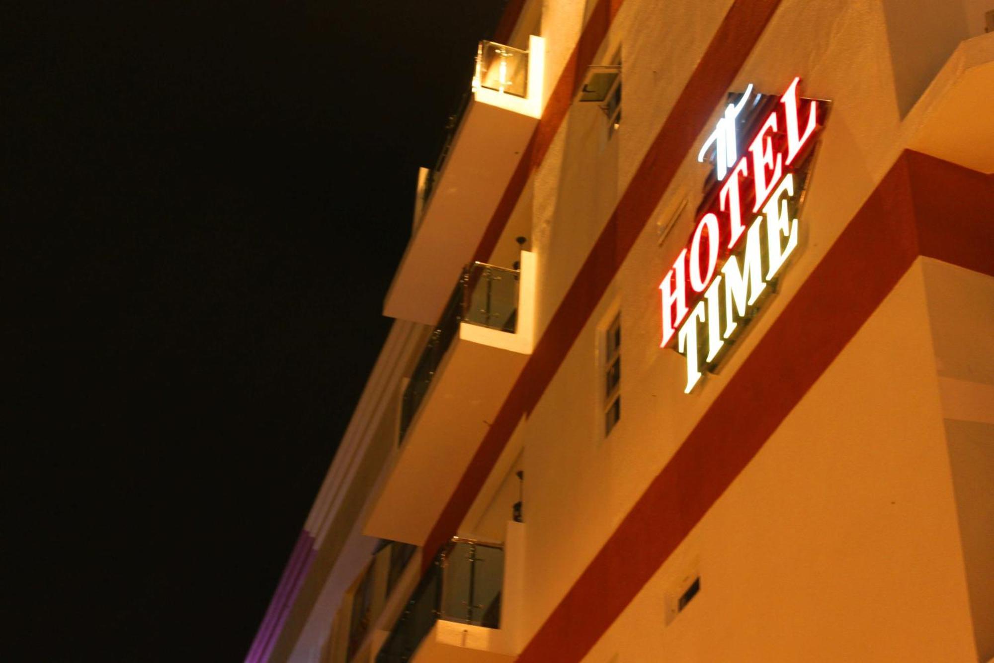 Hotel Time Boutique Nilai Zewnętrze zdjęcie